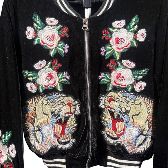 36.5 Jackets & Blazers - 36.5 Black Velvet Embroidered Tiger Floral Bomber Jacket Size Large